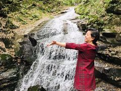 -藏龙百瀑风景区