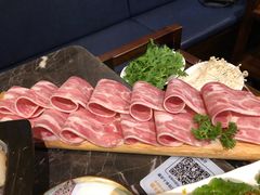 -佬土鹅肠火锅(解放路店)
