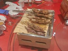 -鱼满舱·鲜活海鲜·正宗鲁菜