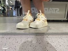-枫叶小镇奥特莱斯