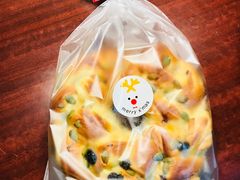 -沁屋面包店(人民东路店)