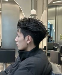 -安蒂护肤造型
