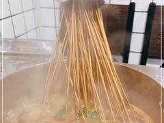 -三番火辣串串香(总店)