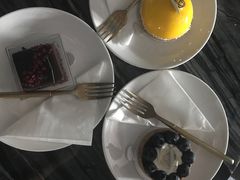 -UNI UNI(环亚凯瑟琳店)