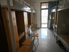 -人民广场-地下停车场