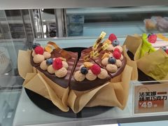 -卷们·现制生日蛋糕·蓝风车动物奶油(金源店)