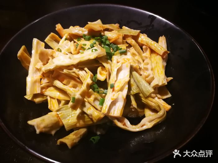 外婆家·杭儿风(嘉里中心店)天目山凉拌笋干图片