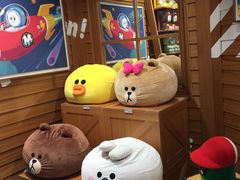 -line friends(明洞旗舰店)