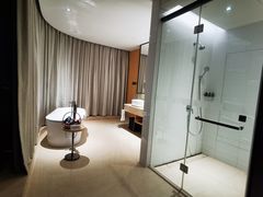 -国际青年会议酒店