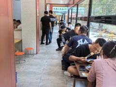 -王菊美食街·王菊面馆(总店)