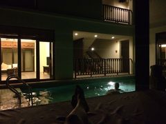 -三亚亚龙湾五号度假别墅酒店
