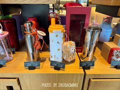 -星巴克(古美路店)