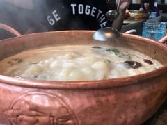 -三人行骨头王火锅(长寿店)