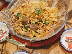 -红渡小香·牛肉麻辣香锅(车站南路店)