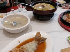-梅利汴京烤鸭•开封豫菜地标店(东大街店)