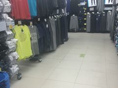 -迪卡侬(烟台万达店)