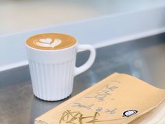 -缶乐FOLLOW咖啡