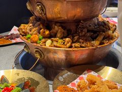 -老佛爷铜炉蛙锅(东门老街店)