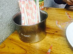 -溢香专业制作饺子云吞(莲花二村店)