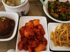 -老乡鸡(武汉中南梅苑小区地铁站店)