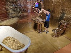 -不可思议减压馆·解压博物馆·摔碗发泄·团建定制