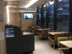 大堂-德克士(西站站内店)