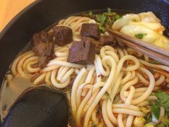 -三千粉牛肉米粉(来客茂店)