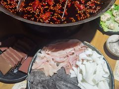 -白乐天毛肚火锅馆(南滨路店)