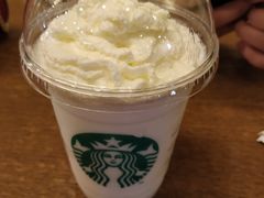 -星巴克臻选(成都环球乐天店)