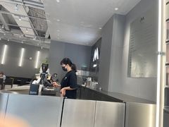 -M Stand(成都COSMO店)