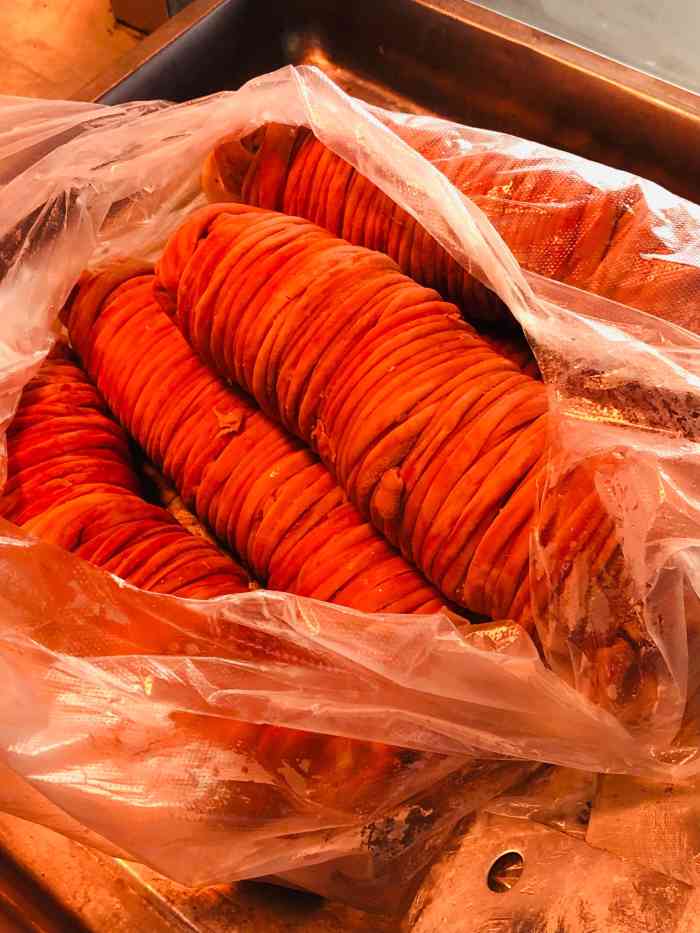 贞波苦肠(三代传承店)-"[薄荷]环境:这个地方卖苦肠的很多家,.