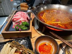 台式麻辣锅-湊湊火锅·茶憩(杭州湖滨银泰in77店)