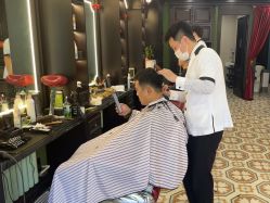 -豪帅男士理容馆