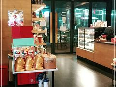 -星巴克臻选(宁波世纪东方广场店)
