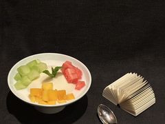 -蝴蝶里·粤菜·点心(滨江龙湖店)