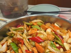 -黄记煌三汁焖锅(新佳丽江汉路店)