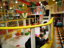 -泛尼尼儿童乐园(文化广场店)