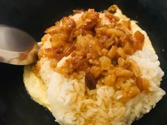 -阿英卤肉饭