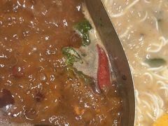 -佰人王串串香火锅(洋珠巷店)