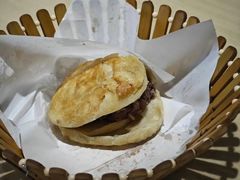 -闫家驴肉老店(华电一校店)