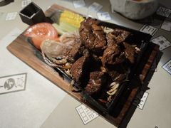 -穹六人间 people 6(岳阳路店)