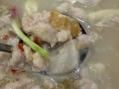 -老来福·非遗酸汤兔(凯旋路店)