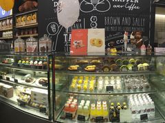 -LINE FRIENDS Garosu-gil Flagship Store