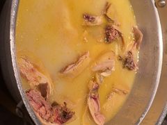 -禄婶鸡煲·打边炉