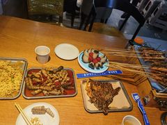 -喝丢一只鞋海鲜烧烤·海肠捞饭(市场店)
