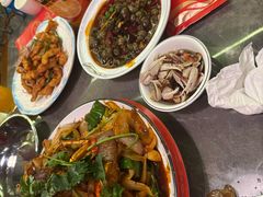 -曹胖子龙虾馆(黄桦路店)