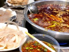 -肖肖酸萝卜鱼火锅(总店)