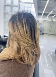 -赤道 Hair Salon