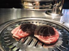 烤猪五花-韩聚屋韩国烤肉餐厅(新北万达店)