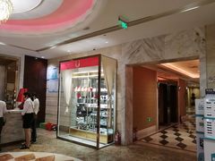 -乐界KTV(虹桥中心店)